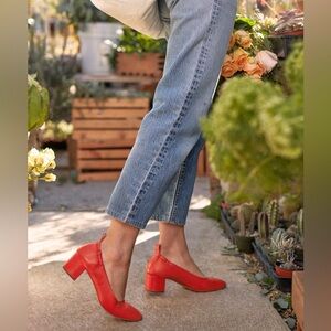 Everlane made in Italy Red Block Heel Shoes size 8 women leather